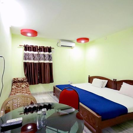 Arackal Tourist Home Tripunithura Экстерьер фото
