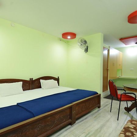 Arackal Tourist Home Tripunithura Экстерьер фото