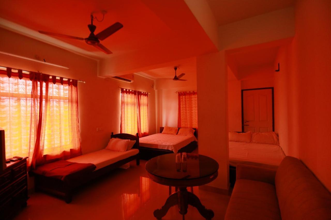 Arackal Tourist Home Tripunithura Экстерьер фото